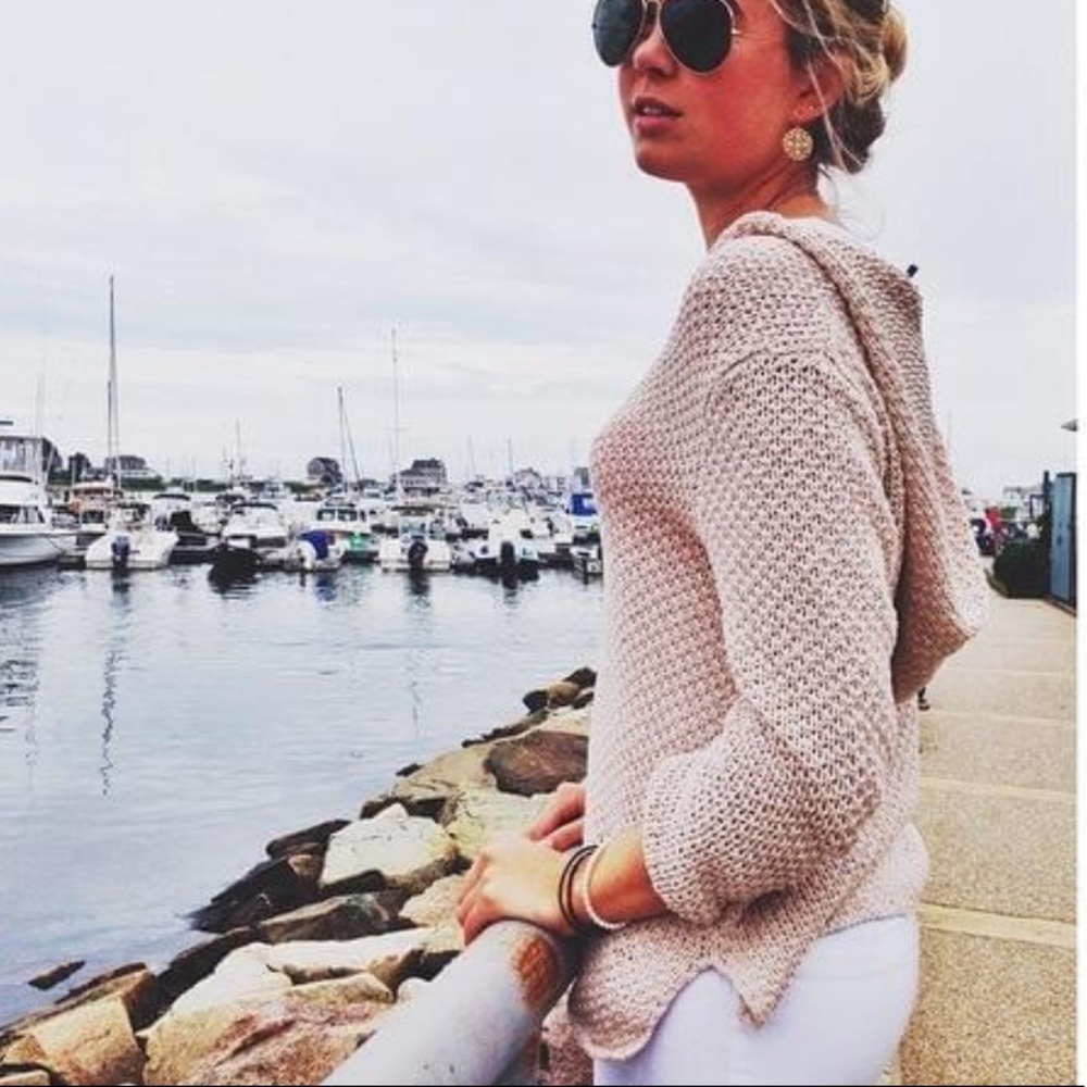 GAP Cream Sweater With Hood